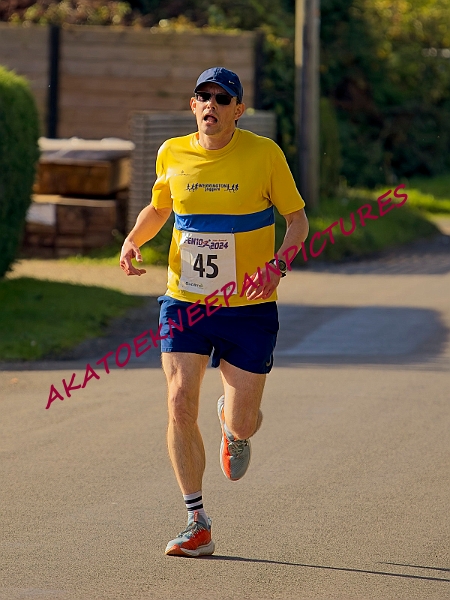 20241027FEN10B00023A.JPG