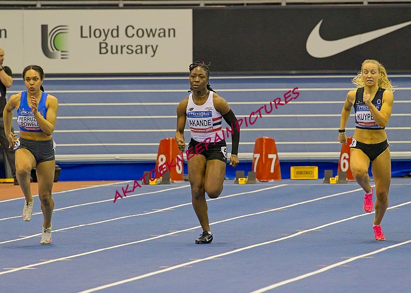 240217UKAINDOORSA0020A.JPG