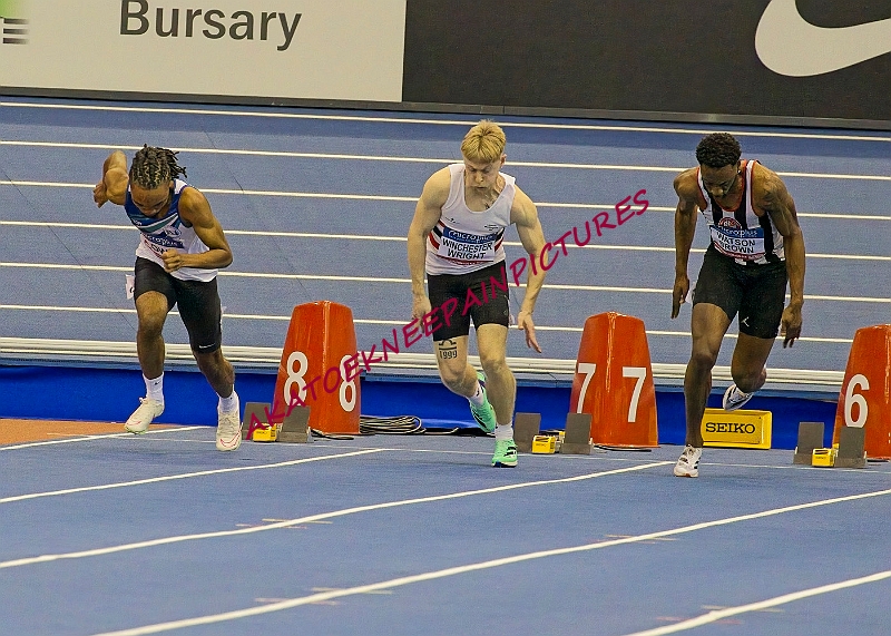 240217UKAINDOORSA0106A.JPG