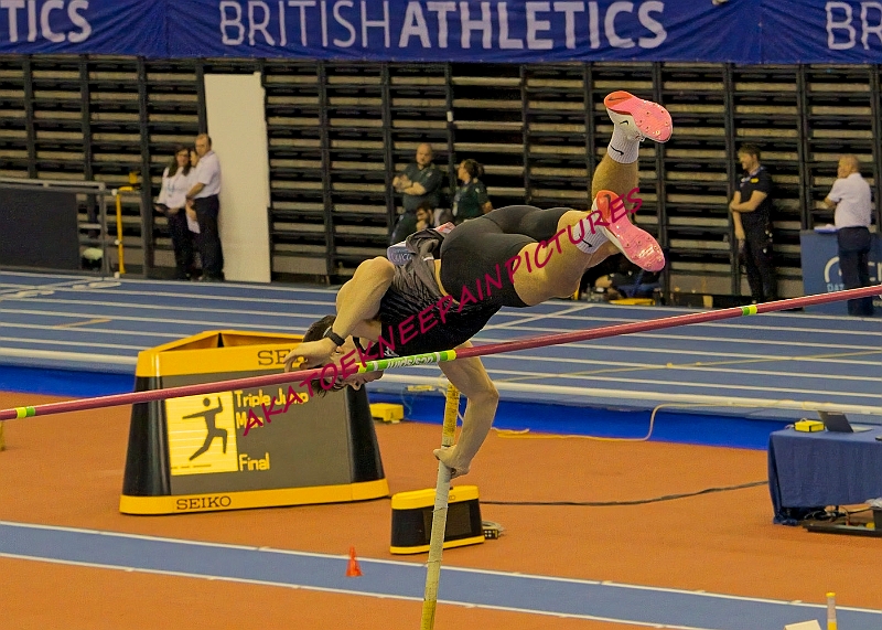 240217UKAINDOORSA0141A.JPG