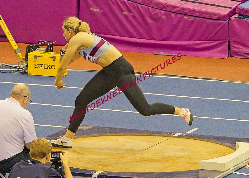 240218UKAINDOORSSUN00243A.JPG