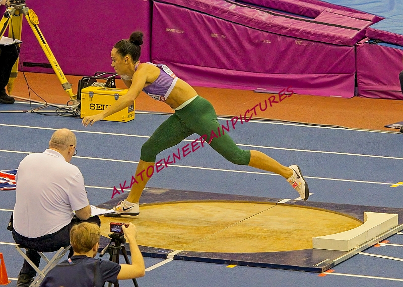 240218UKAINDOORSSUN00249A.JPG