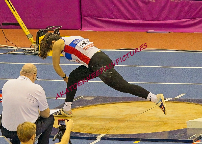 240218UKAINDOORSSUN00329A.JPG
