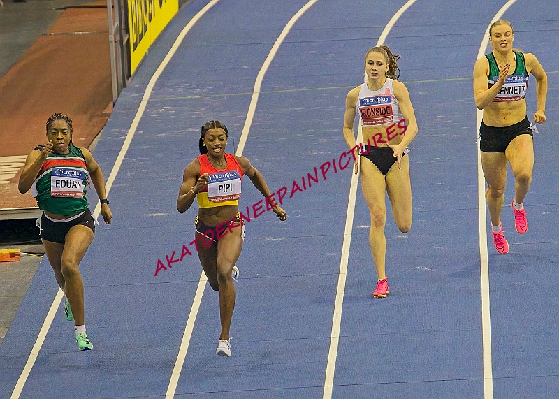 240218UKAINDOORSSUN00618A.JPG