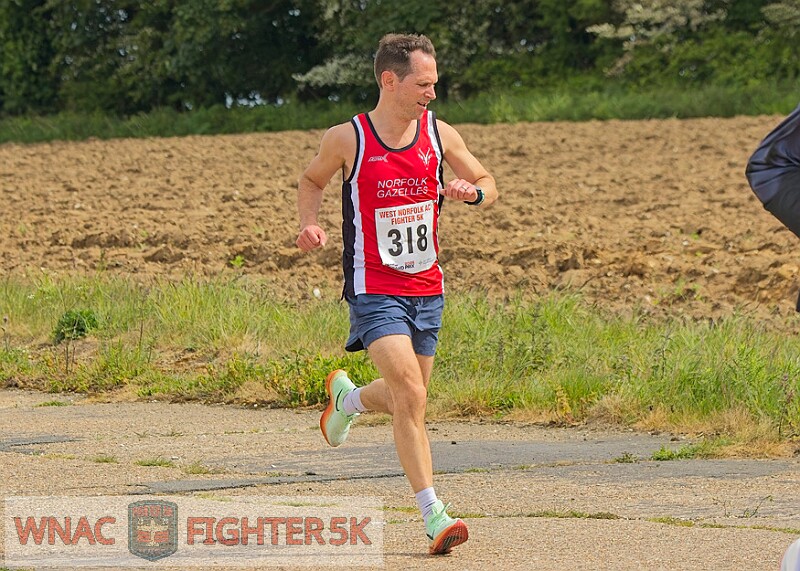 20260517 WNFIGHTER5KA00145A.JPG