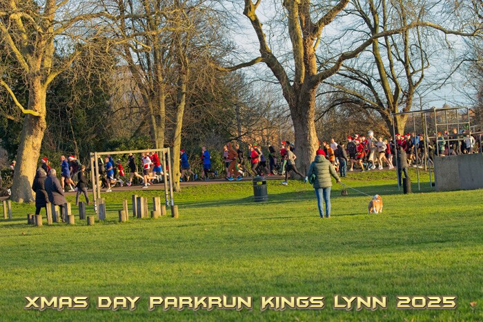 2025-12-25KLXMASPRUN00011A.JPG