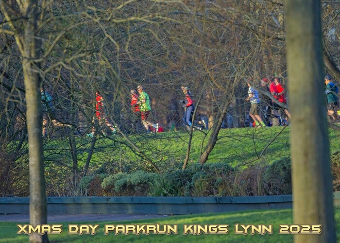 2025-12-25KLXMASPRUN00014A.JPG