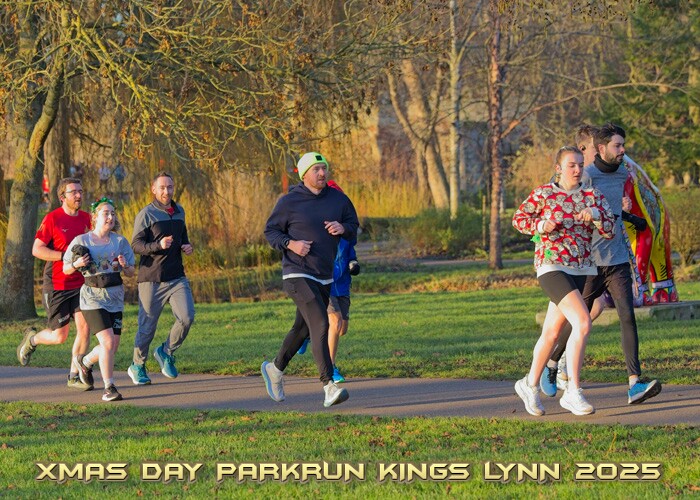 2025-12-25KLXMASPRUN00109A.JPG