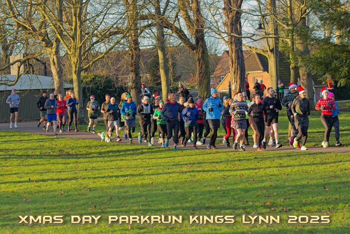 2025-12-25KLXMASPRUN00121A.JPG