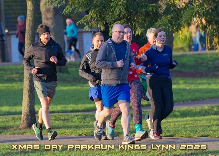 2025-12-25KLXMASPRUN00123A.JPG