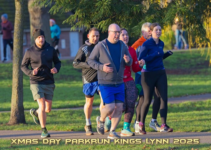 2025-12-25KLXMASPRUN00124A.JPG