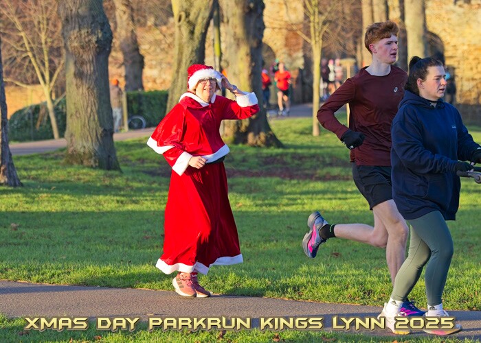 2025-12-25KLXMASPRUN00168A.JPG