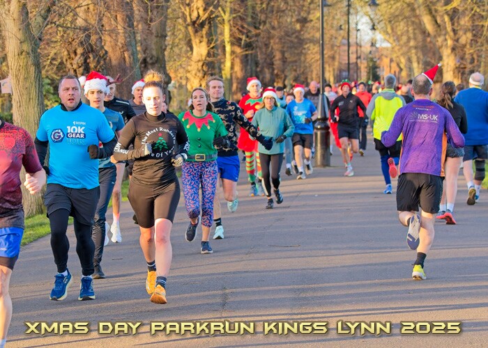 2025-12-25KLXMASPRUN00214A.JPG