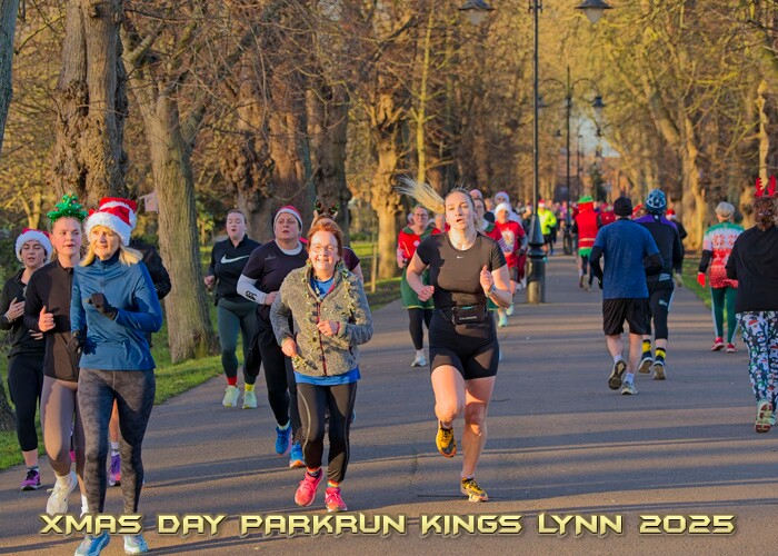 2025-12-25KLXMASPRUN00227A.JPG