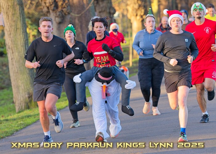 2025-12-25KLXMASPRUN00239A.JPG