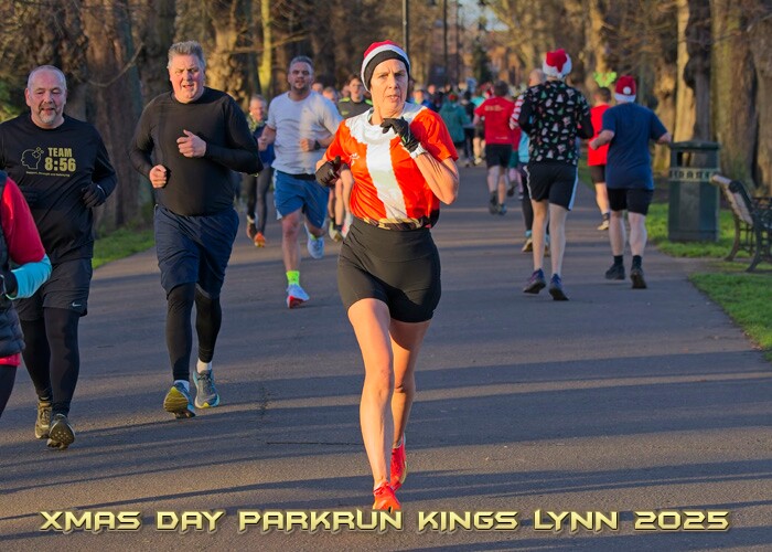 2025-12-25KLXMASPRUN00259A.JPG