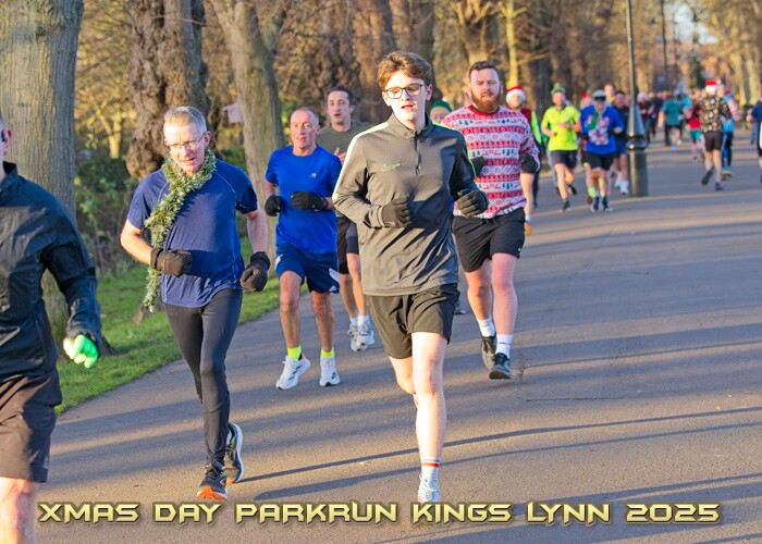 2025-12-25KLXMASPRUN00263A.JPG