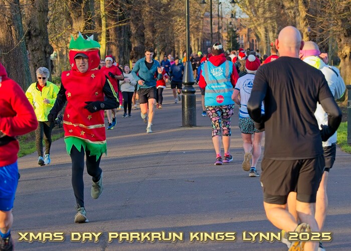 2025-12-25KLXMASPRUN00269A.JPG