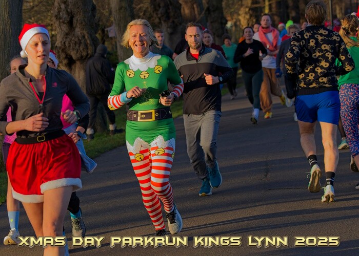 2025-12-25KLXMASPRUN00283A.JPG