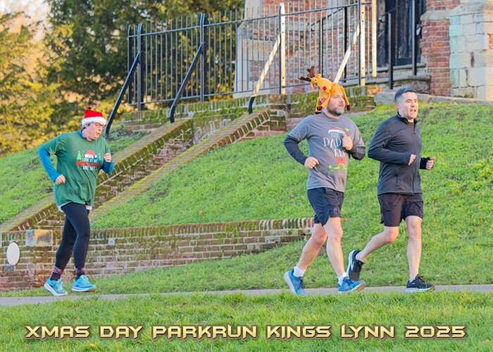 2025-12-25KLXMASPRUN00316A.JPG
