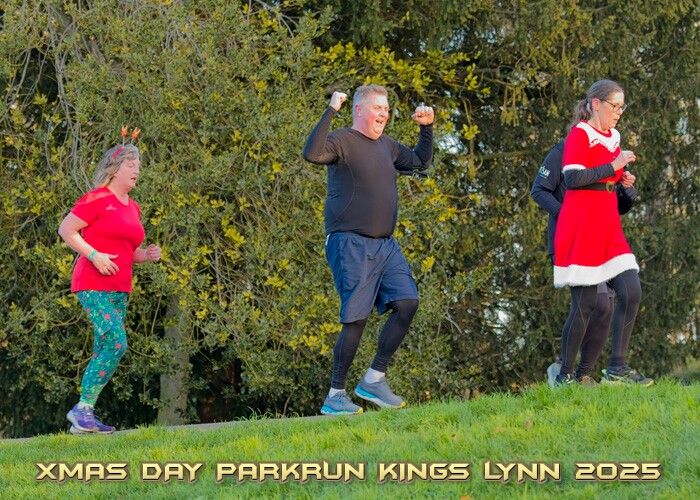 2025-12-25KLXMASPRUN00330A.JPG