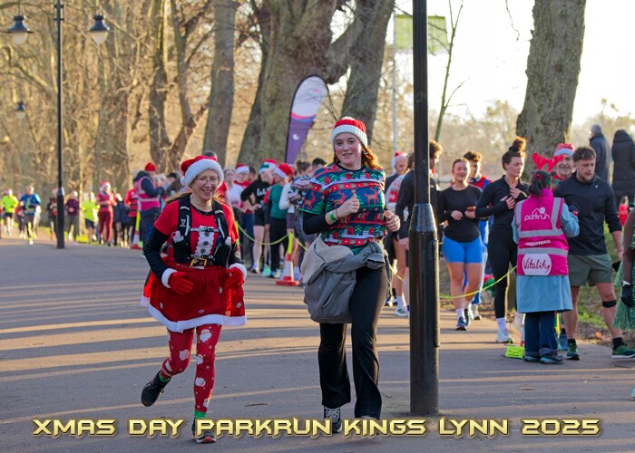 2025-12-25KLXMASPRUN00358A.JPG