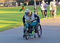 2025-12-25KLXMASPRUN00202A
