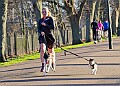 2025-12-25KLXMASPRUN00389A